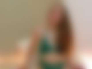 Live cam show with christinnex - Blowjob on TeamSkeetLive
