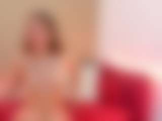 Live cam show with christinnex - Fingering on Milfs Live