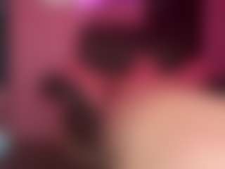Live cam show with Official_dickeddownunder - Bedroom on Chatstar