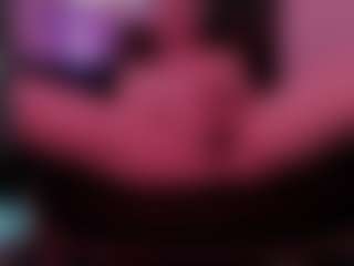 Live cam show with Official_dickeddownunder - Bedroom on SinfulBabes