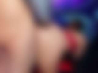 Live cam show with GracellDavidson - Facial on Stripli.com