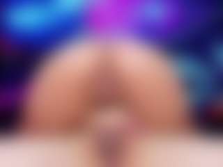 Live cam show with GracellDavidson - Facial on Camsoda
