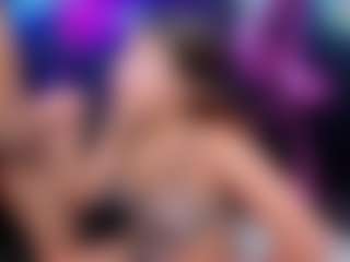 Live cam show with GracellDavidson - Strip on Free Soda