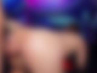 Live cam show with GracellDavidson - Cowgirl on Soda Cam