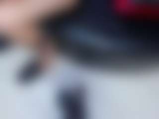 Live cam show with GracellDavidson - No Smoking on madthumbs