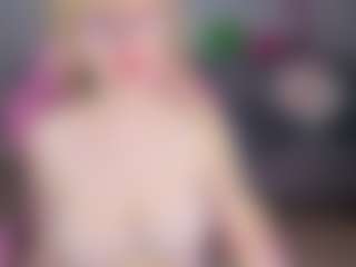 Helen-Carson's Live Sex Cam Show