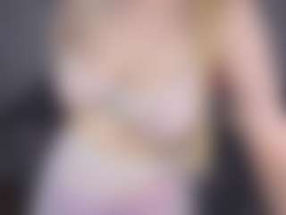 Helen-Carson's Live Sex Cam Show