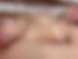 Live cam show with HettieKeisker - Oil on Pornisteam.com