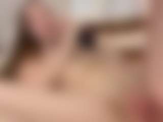Live cam show with HettieKeisker - Joi on Camsoda