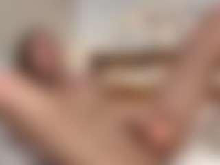 Live cam show with HettieKeisker - Joi on sexylive.show