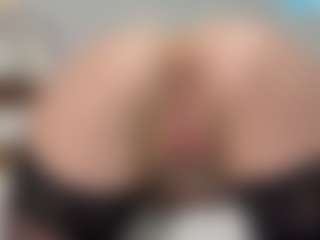 HettieKeisker's Live Sex Cam Show