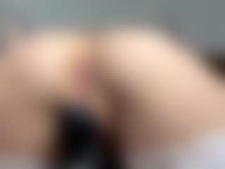 HettieKeisker's Live Sex Cam Show