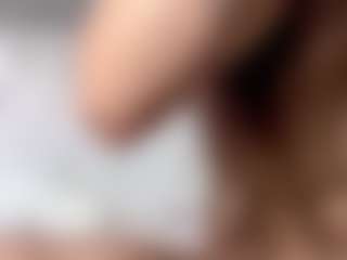Live cam show with HettieKeisker - Roleplay on sexylive.show