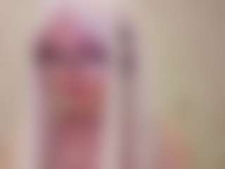 Live cam show with KarrySzweda - Asian Public on Camversity