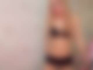 Live cam show with KarrySzweda - Pornstar Asian on Camsoda