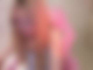 Live cam show with KarrySzweda - Striptease Asian on Gym Cam Girls