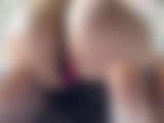 Live cam show with KierstenWesterman - Butt Plug on Camsoda