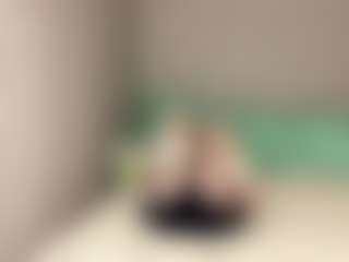mariapirsen's Live Sex Cam Show