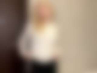 Live cam show with mariapirsen - Blonde Hair on Camsoda