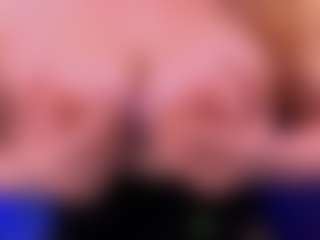 nymira's Live Sex Cam Show
