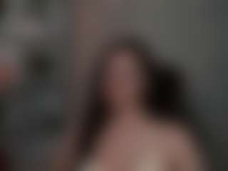 nymira's Live Sex Cam Show