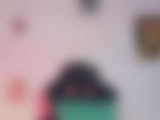 Oriana's Live Sex Cam Show