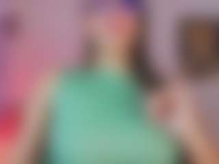 Oriana's Live Sex Cam Show