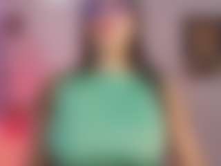 Oriana's Live Sex Cam Show