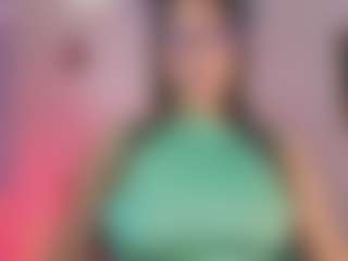 Oriana's Live Sex Cam Show