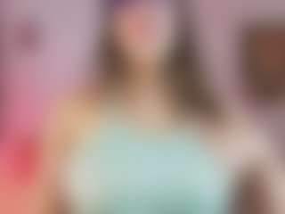 Oriana's Live Sex Cam Show