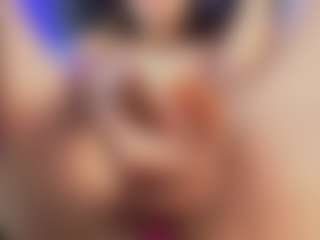 Oriana's Live Sex Cam Show