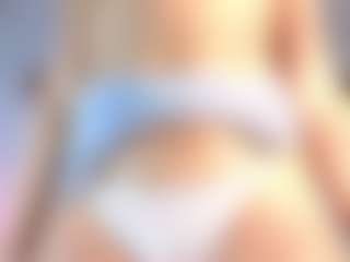 Oriana's Live Sex Cam Show