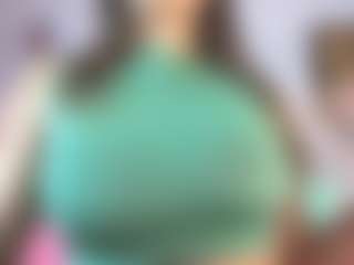 Oriana's Live Sex Cam Show