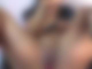 Oriana's Live Sex Cam Show