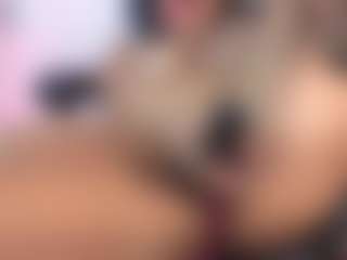Oriana's Live Sex Cam Show