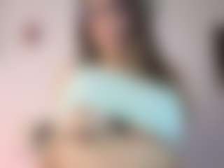 Live cam show with Oriana - Oil on Camsoda