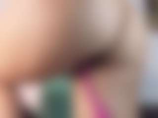 Oriana's Live Sex Cam Show