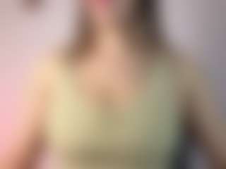 Live cam show with Oriana - Hairy on Hubzter Live