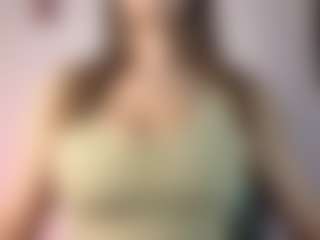 Live cam show with Oriana - Skinny on slutload