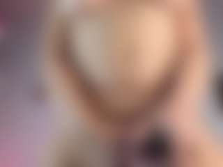 Oriana's Live Sex Cam Show