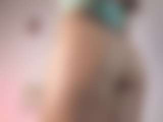 Oriana's Live Sex Cam Show