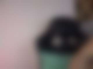 Oriana's Live Sex Cam Show