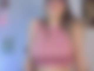 Live cam show with Oriana - Fingers on Camsoda