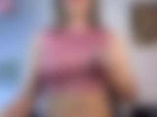 Live cam show with Oriana - Full Nudity on CamwithHer