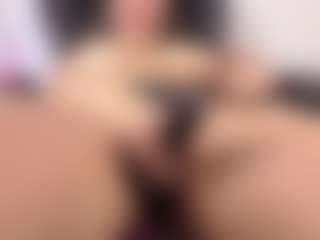 Oriana's Live Sex Cam Show