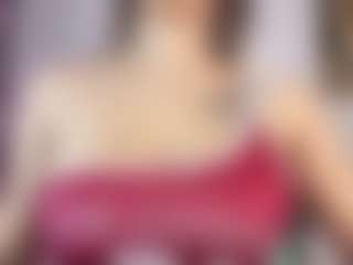 Live cam show with Oriana - Striptease on Camsoda Late Night