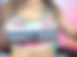 Live cam show with Oriana - Athletic White on sexylive.show | colombia