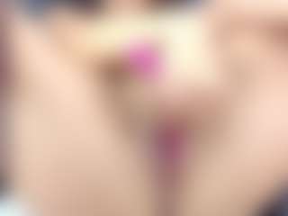 Oriana's Live Sex Cam Show