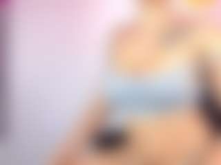 Live cam show with Oriana - Cowgirl on Camiplay Live