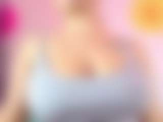Live cam show with Oriana - Natural on Camsoda
